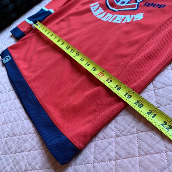 Montreal Canadiens – Official NHL Mighty Mac Sports Jersey (Boys Size L 14–16) - Picture 13 of 13